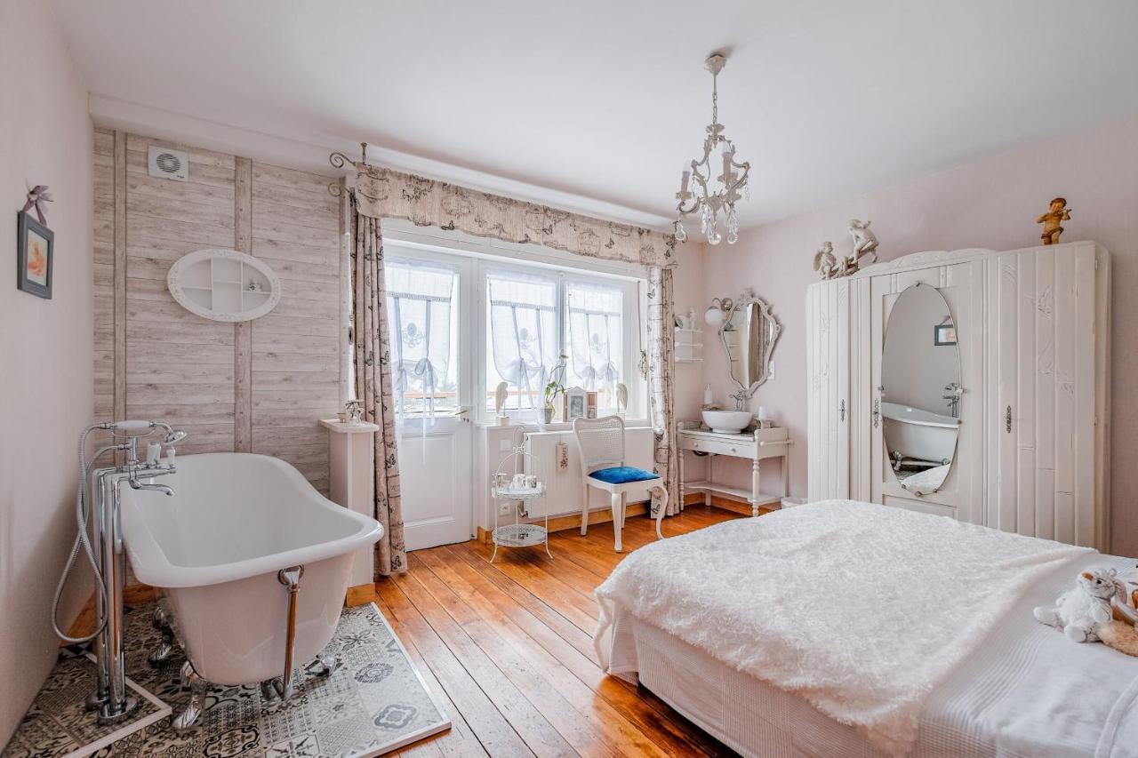 Les Iris Chambres D'Hote Niedermorschwihr 外观 照片