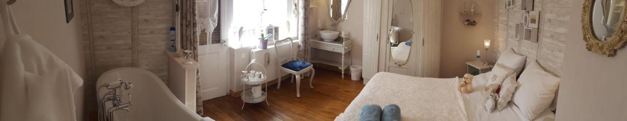 Les Iris Chambres D'Hote Niedermorschwihr 外观 照片