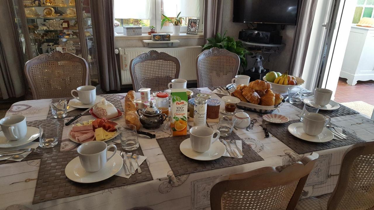 Les Iris Chambres D'Hote Niedermorschwihr 客房 照片